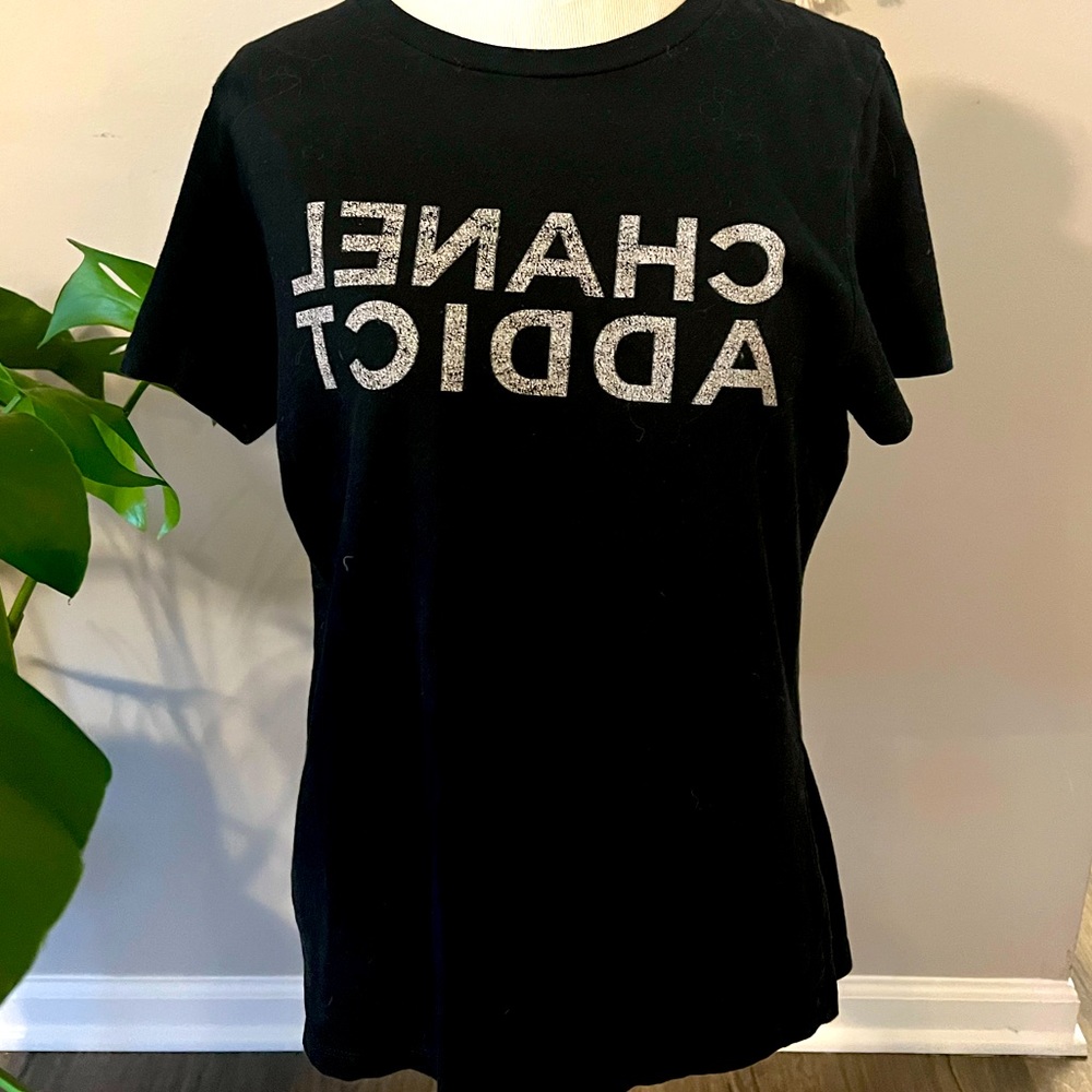 Chanel Addict T Shirt 🖤